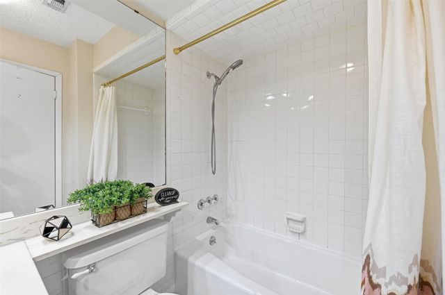 1709 Princeton Drive, Arlington, TX 76015