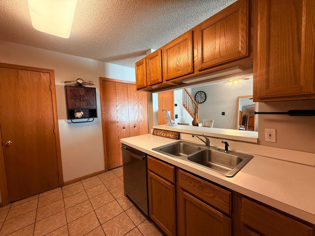 1825 Southcross Drive W 2306, Burnsville, MN 55306 — photo 5