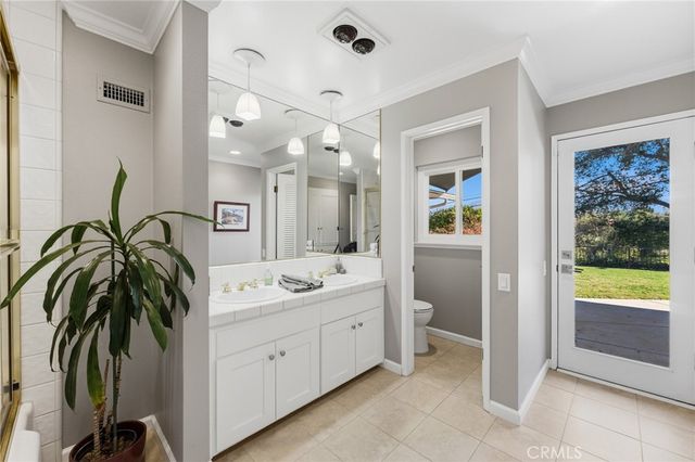 1805 Canyon Road, Redlands, CA 92373