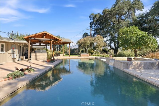 1805 Canyon Road, Redlands, CA 92373