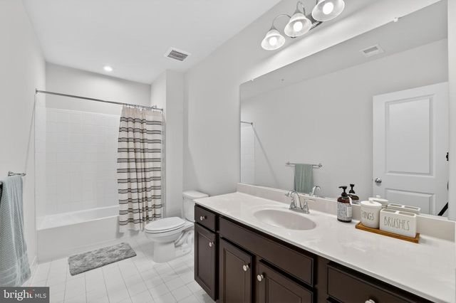 22129 CLARKSBURG RD, Clarksburg, MD 20871
