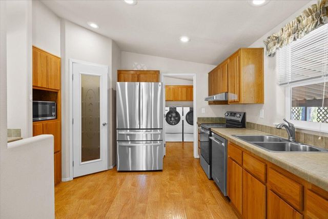 5648 Foothill Blvd 26, Grants Pass, OR 97526