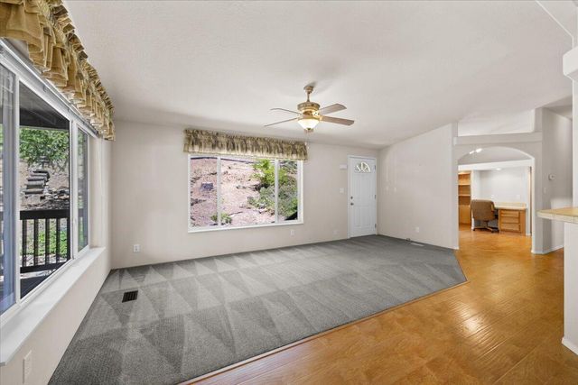 5648 Foothill Blvd 26, Grants Pass, OR 97526