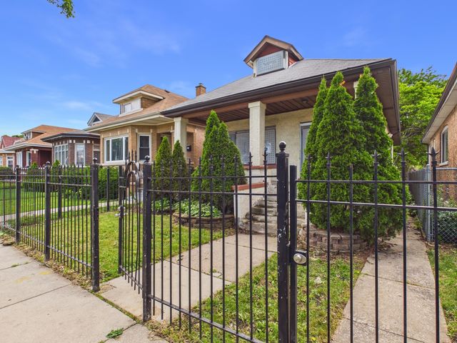 7732 S Winchester Avenue, Chicago, IL 60620