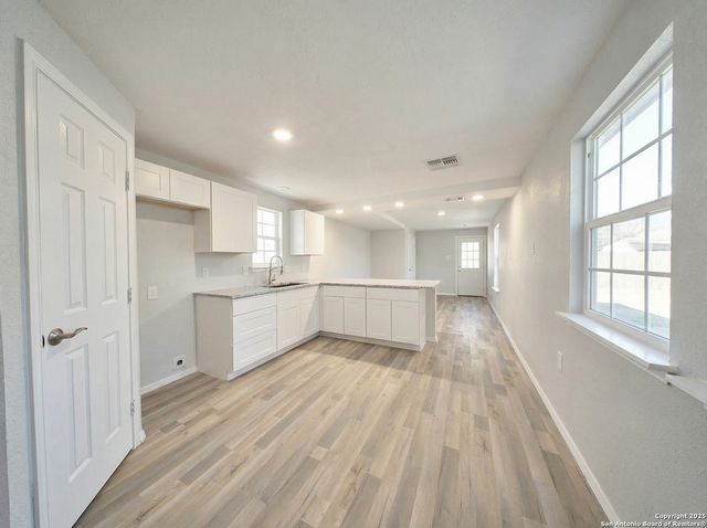 631 Potomac, San Antonio, TX 78202