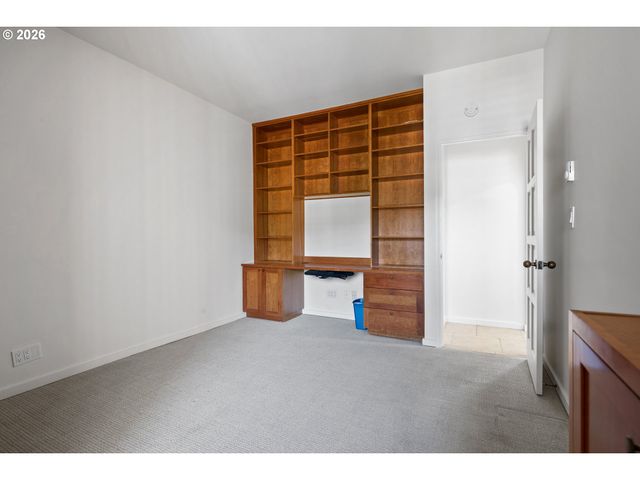 2211 Sw 1ST Ave 1503, Portland, OR 97201