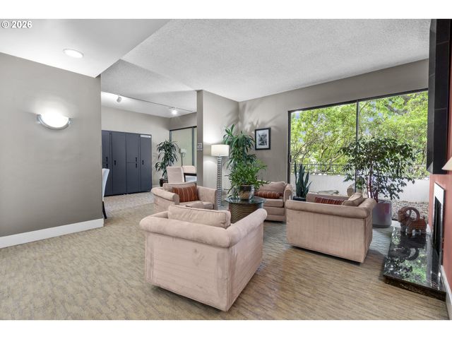 2211 Sw 1ST Ave 1503, Portland, OR 97201