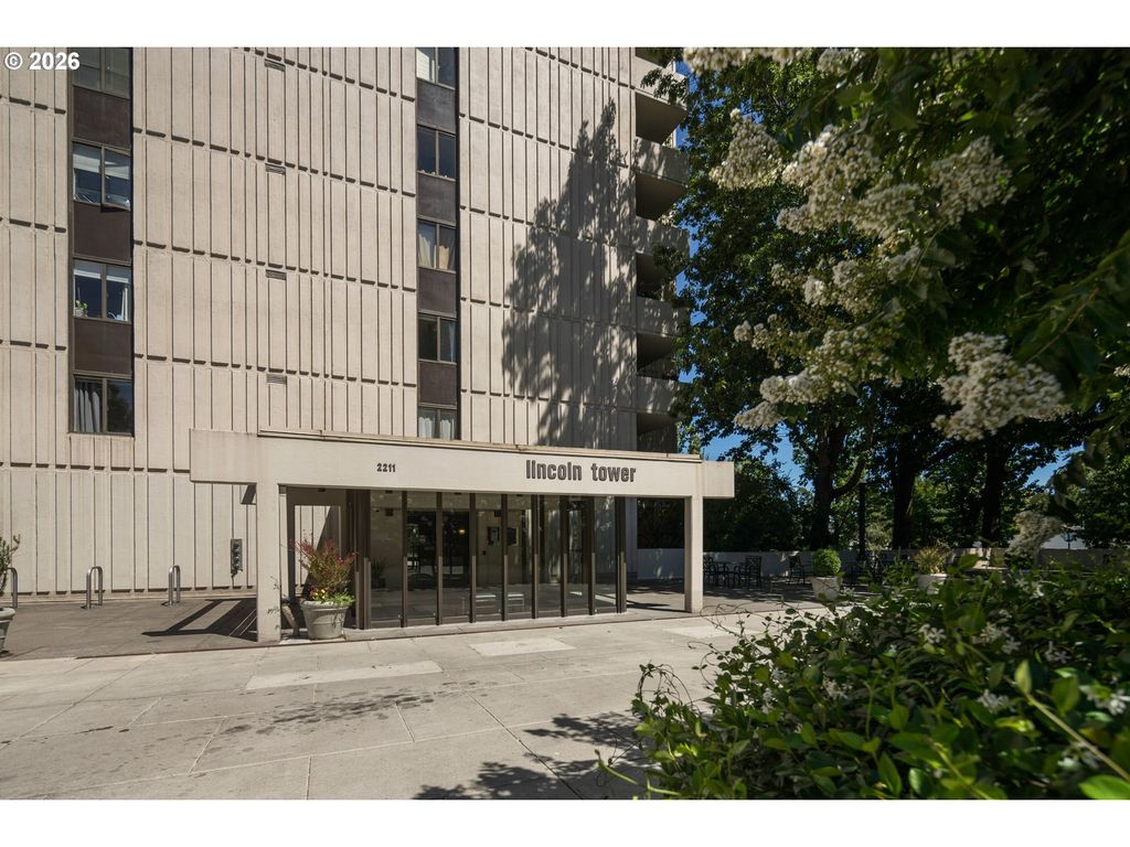2211 Sw 1ST Ave 1503, Portland, OR 97201