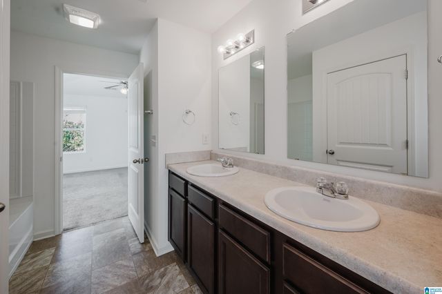 577 READING LANE, Fultondale, AL 35068