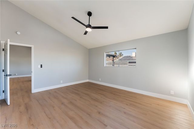 1925 East Saint Louis Avenue, Las Vegas, NV 89104