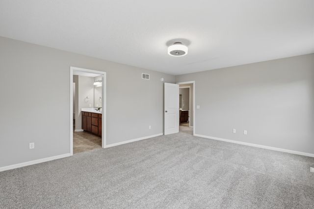 15652 Eddy Creek Way, Apple Valley, MN 55124