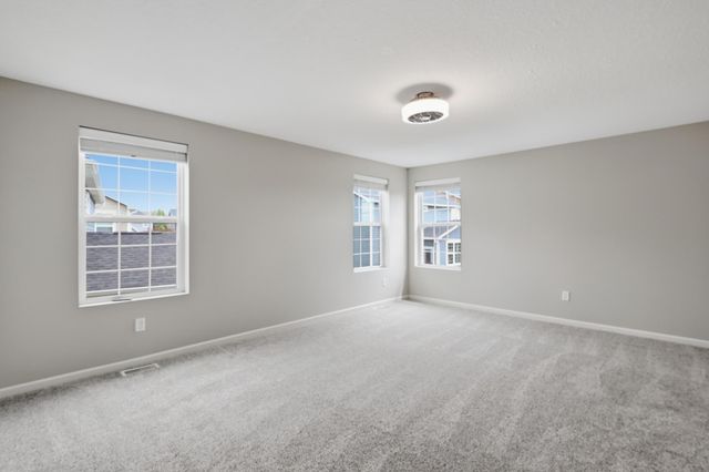 15652 Eddy Creek Way, Apple Valley, MN 55124