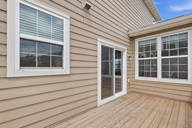 15652 Eddy Creek Way, Apple Valley, MN 55124