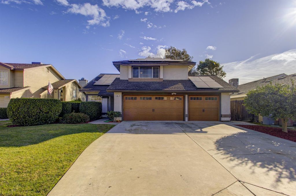 Image 42 of property listing at 7168 N Prospect Avenue, Fresno, CA 93711