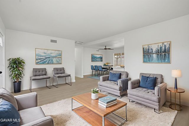 321 E Avenue R11, Palmdale, CA 93550