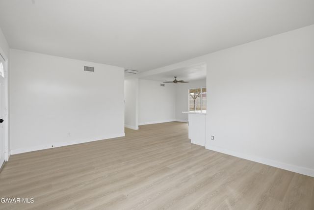 321 E Avenue R11, Palmdale, CA 93550