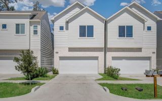 5215 Noble Street B, Houston, TX 77020