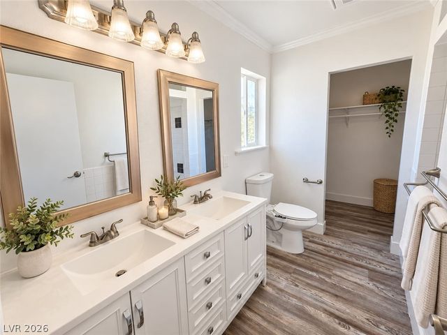 5306 Koa Avenue, Las Vegas, NV 89122