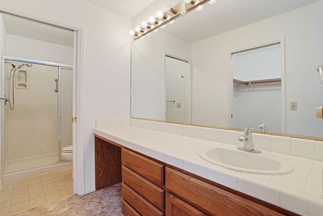 415 E Century Blvd, Lodi, CA 95240