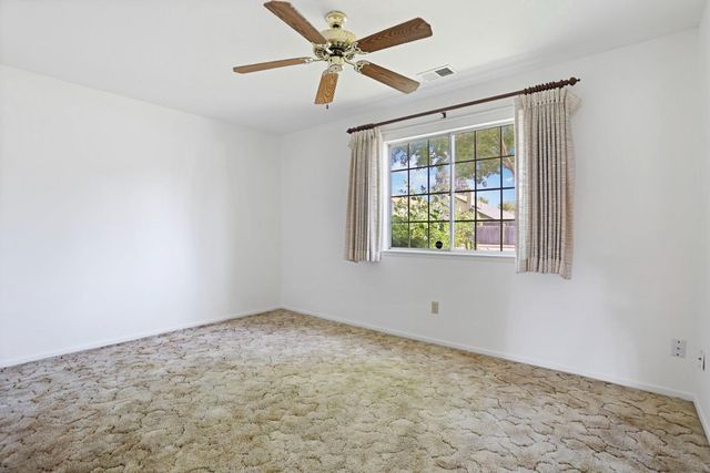 415 E Century Blvd, Lodi, CA 95240
