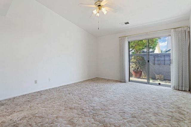 415 E Century Blvd, Lodi, CA 95240