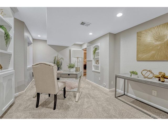 22032 E Irish Dr, Aurora, CO 80016