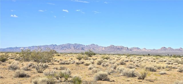 Parcel 32 N Truman Road, Golden Valley, AZ 86413