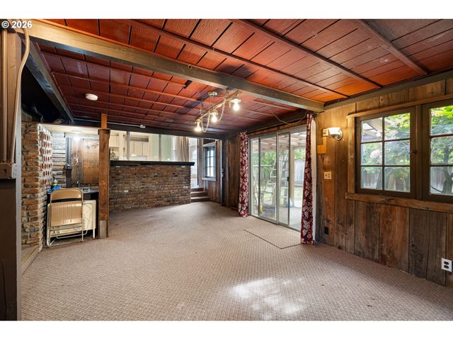 352 RUBY Ave, Eugene, OR 97404