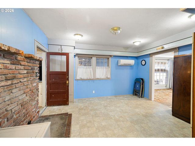 352 RUBY Ave, Eugene, OR 97404