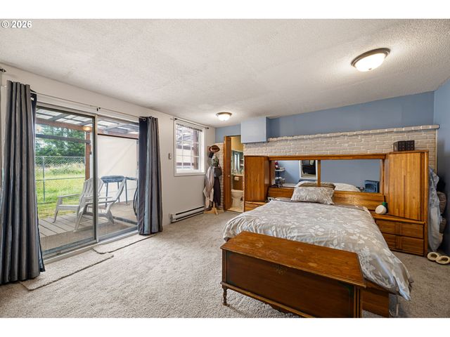 352 RUBY Ave, Eugene, OR 97404