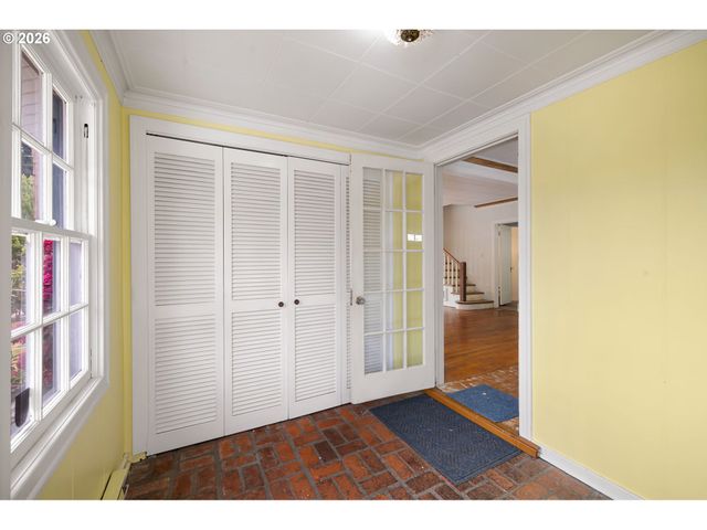 352 RUBY Ave, Eugene, OR 97404