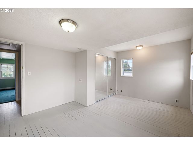 352 RUBY Ave, Eugene, OR 97404