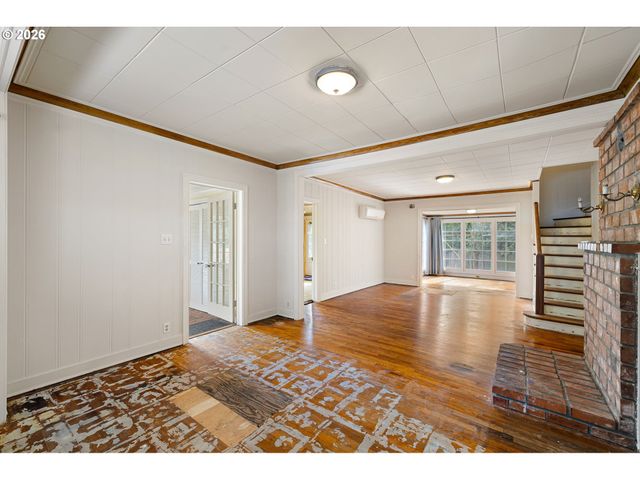352 RUBY Ave, Eugene, OR 97404