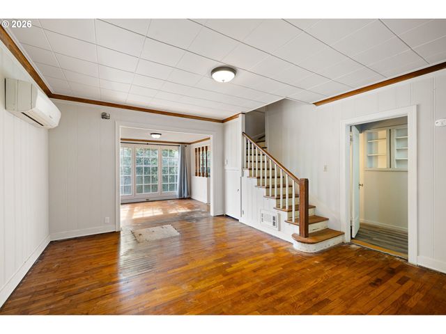 352 RUBY Ave, Eugene, OR 97404