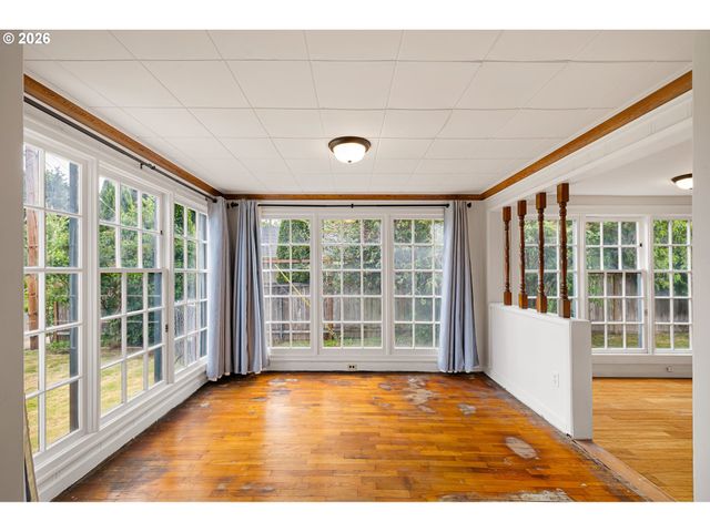352 RUBY Ave, Eugene, OR 97404