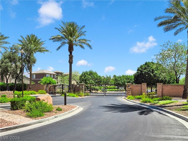 7173 Cypress Run Drive, Las Vegas, NV 89131