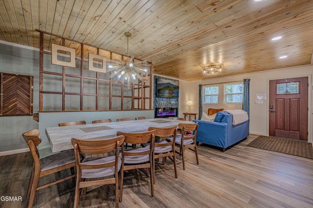 2759 Easy Street, Sevierville, TN 37862