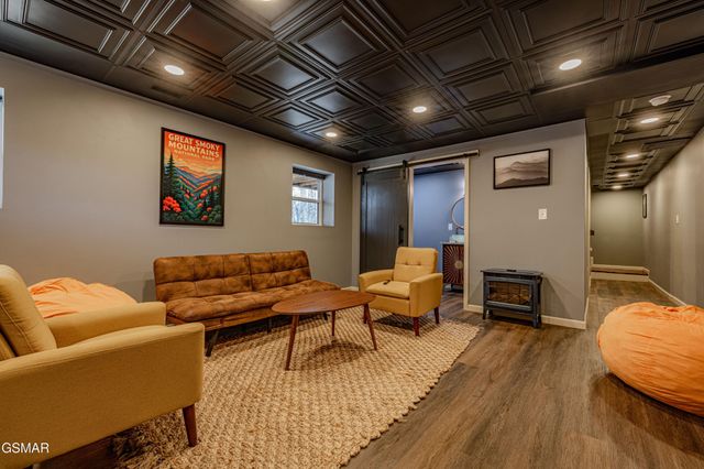 2759 Easy Street, Sevierville, TN 37862