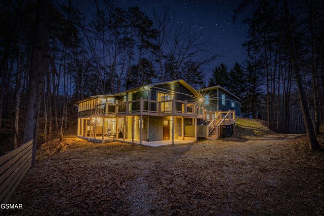 2759 Easy Street, Sevierville, TN 37862