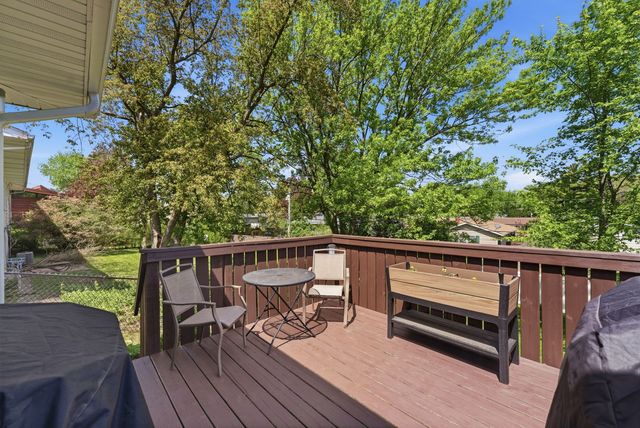 418 W 44th Street, Davenport, IA 52806