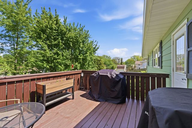 418 W 44th Street, Davenport, IA 52806