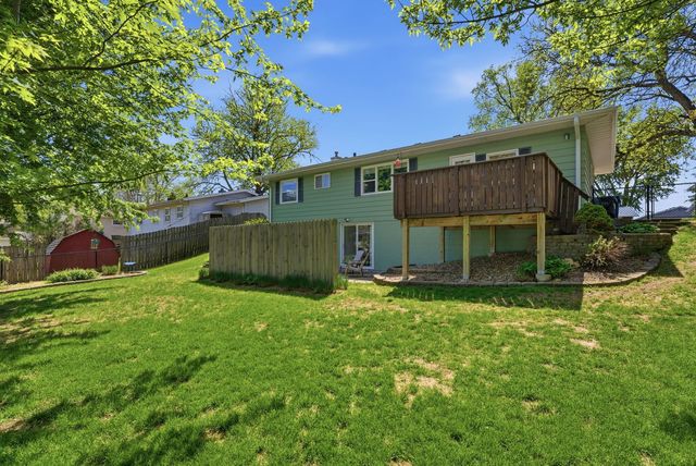 418 W 44th Street, Davenport, IA 52806