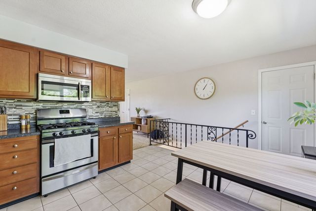 418 W 44th Street, Davenport, IA 52806