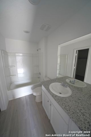 8810 Barrow Path, Converse, TX 78109