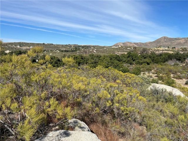 35250 Willow Creek, Hemet, CA 92544