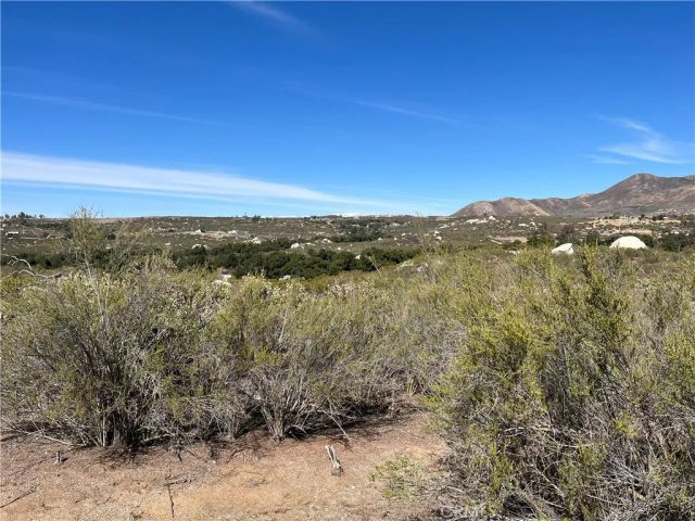 35250 Willow Creek, Hemet, CA 92544