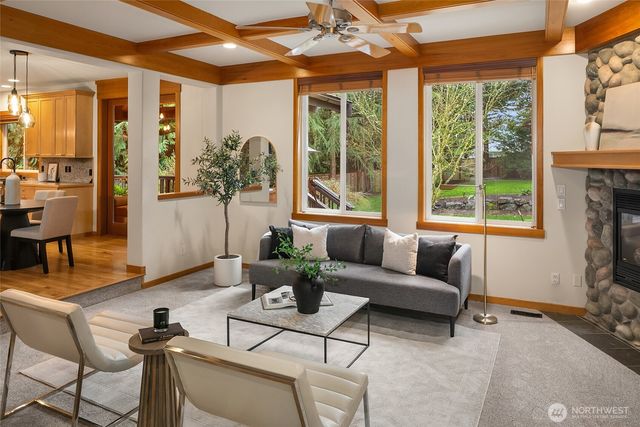 28927 230th Avenue SE, Black Diamond, WA 98010