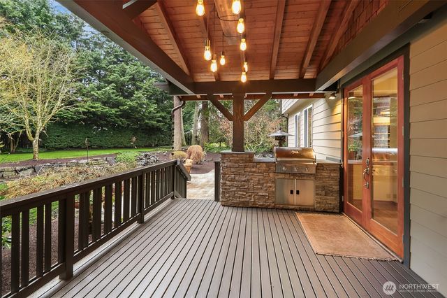 28927 230th Avenue SE, Black Diamond, WA 98010