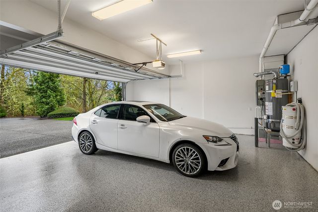 28927 230th Avenue SE, Black Diamond, WA 98010