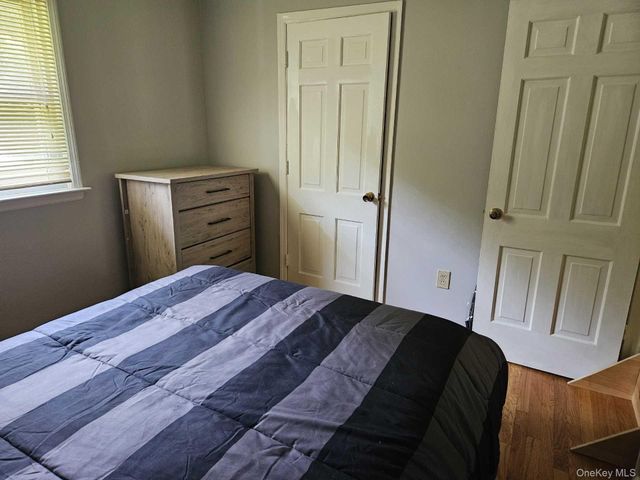 21 VERPLANCK Avenue, Hopewell Junction, NY 12533